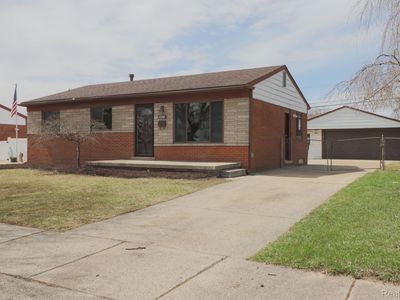 34511 Whittaker St, Clinton Township, MI, 48035