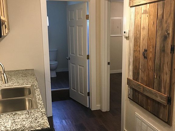 3rd image of 22234 Fm 306 APT 102