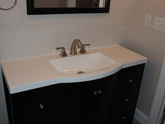 downstairs full bath