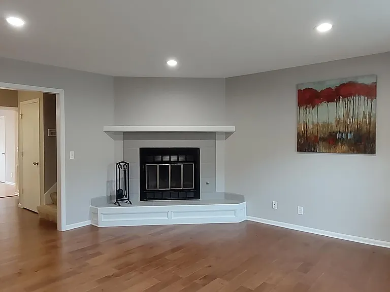 8328 Metcalf Ave — Photo 6