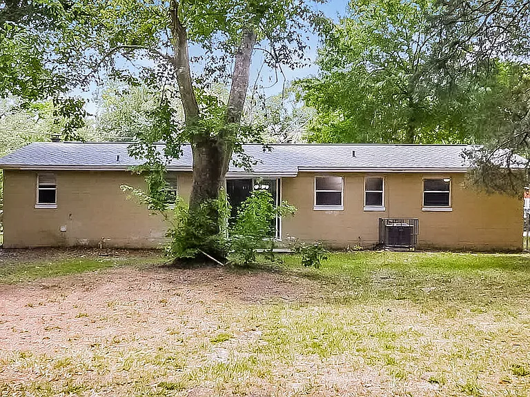 7563 Patrice Ct — Photo 16