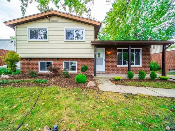 1351 Mar Ann Dr, Westland, MI 48186