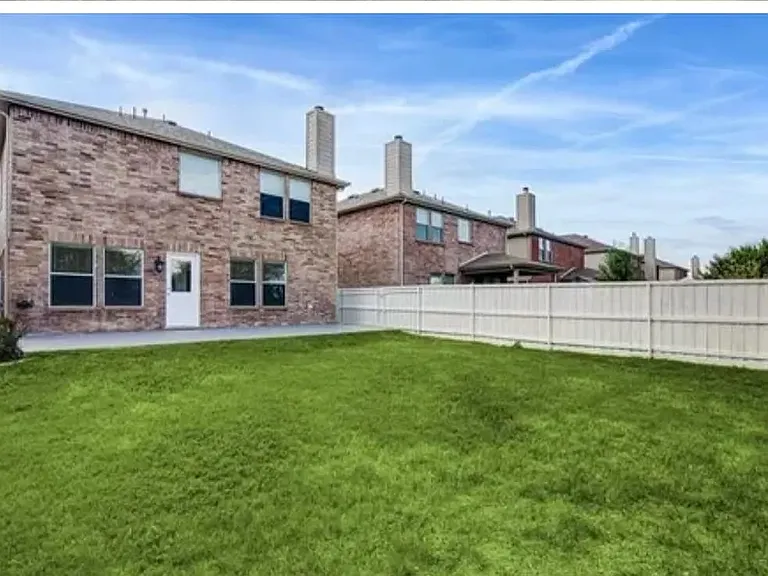 2021 Reston Dr — Photo 13
