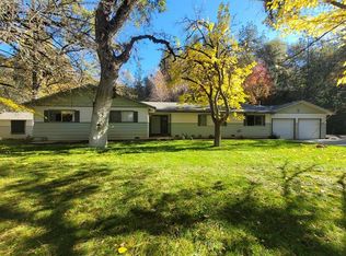 10171 Comerate Rd, Grass Valley, CA 95949