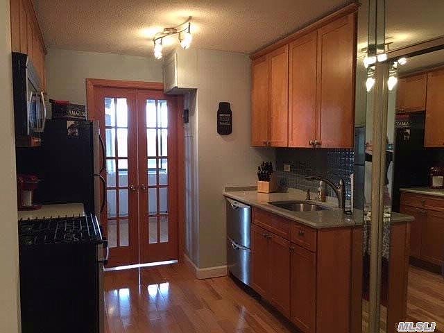 1st image of 2 Bay Club Dr APT 9U