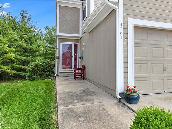 3rd image of 4701 Haden Ct