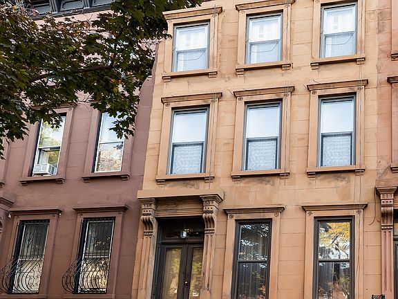 3rd image of 176 Saint Marks Ave #1