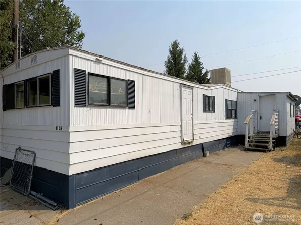 1103 3rd Street, Davenport, WA 99122