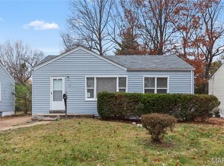 55 La Venta Dr, Florissant, MO 63031