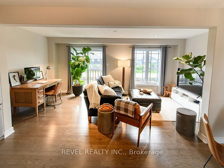 23 Archer Ave — Photo 7