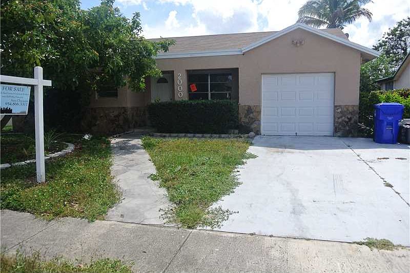 1st image of 2000 SW 84th Ave