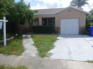 2000 SW 84th Ave, North Lauderdale, FL 33068