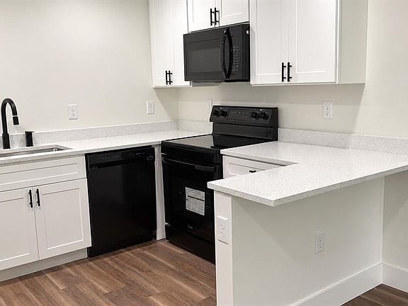 4th image of 3067 QUARTER STREET