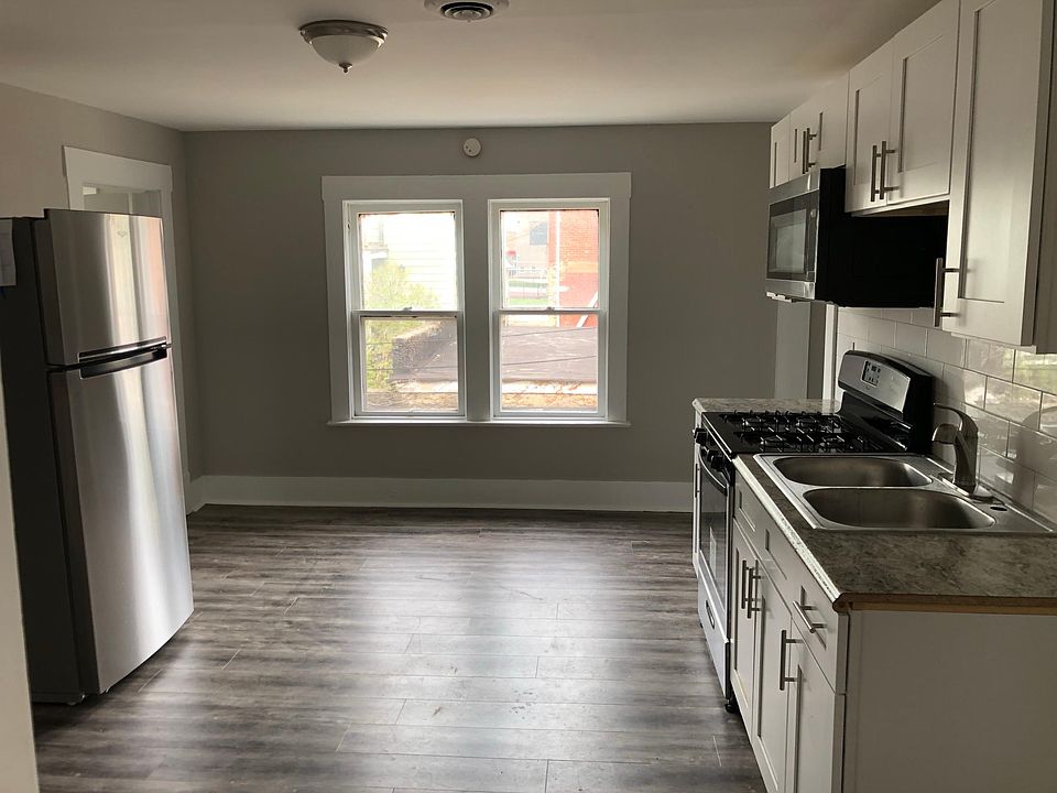 1st image of 2808 York Ave #1
