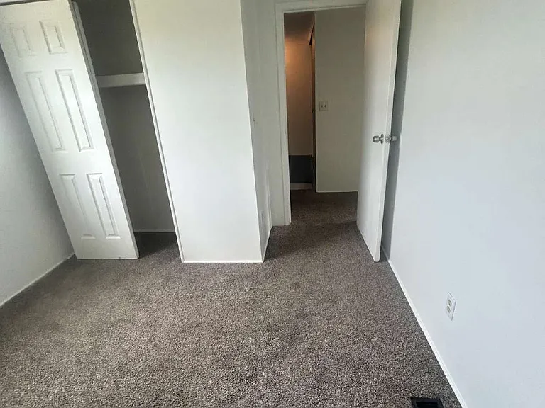 4112 Main St #1 — Photo 11