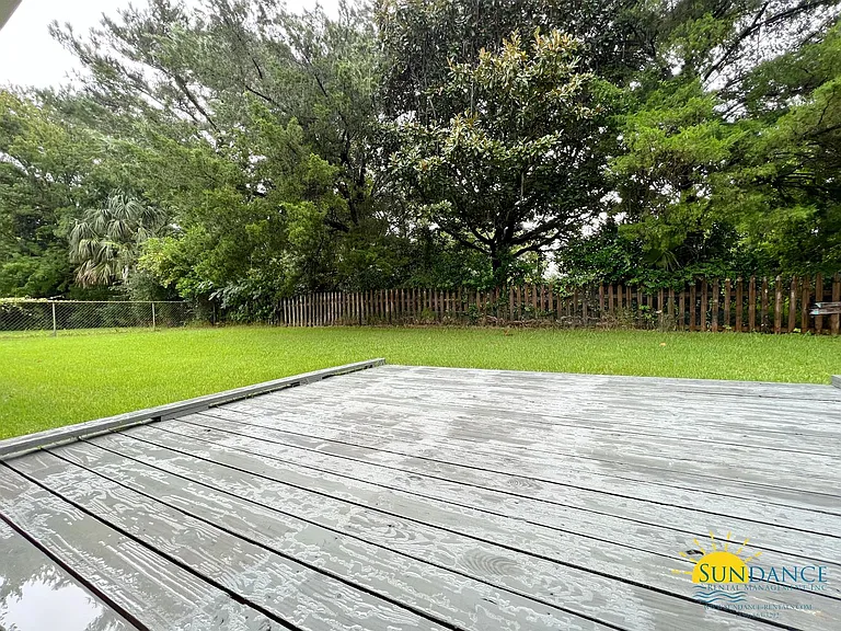 358 Evergreen Pl — Photo 16