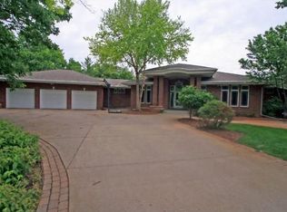 9640 Towering Oaks Curv, Prior Lake, MN 55372