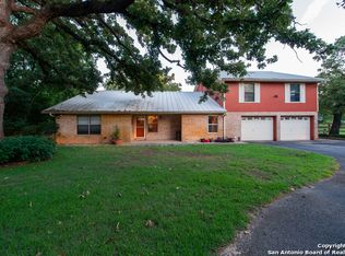 126 Alsup Ln, Seguin, TX 78155