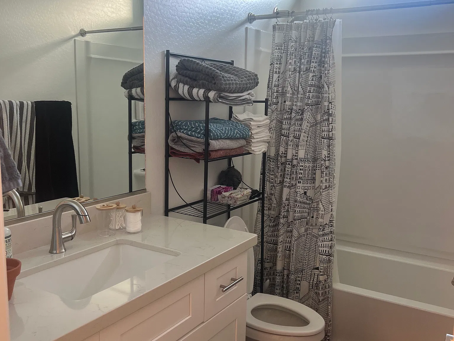 3 bed, $900 — Photo 4