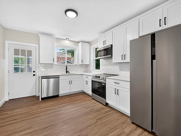 7310 Drexel Dr — Photo 12