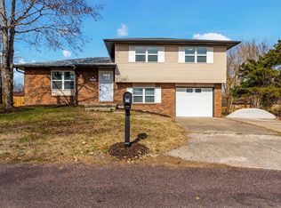 223 Sarazen Ct, Columbia, MO 65202