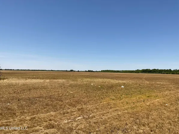 Dry Bayou Rd, Lambert, MS 38643