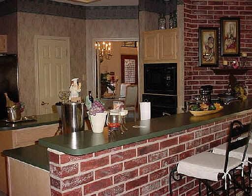 3rd image of 1401 LIGHTSTONE DR