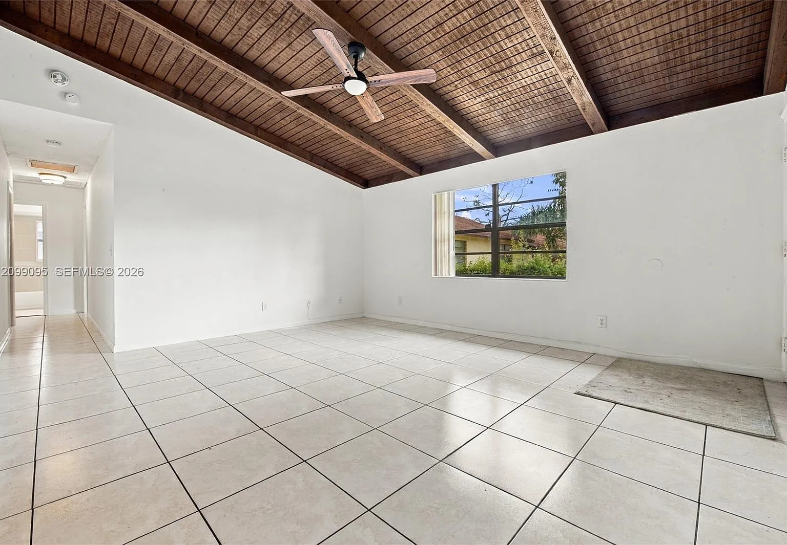 Glenwood Village Condo — Photo 4