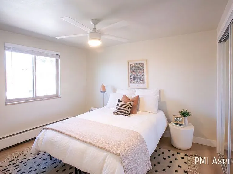 1335 N Gaylord St #102 — Photo 8