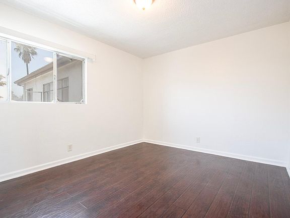 4th image of 3881 Potomac Ave