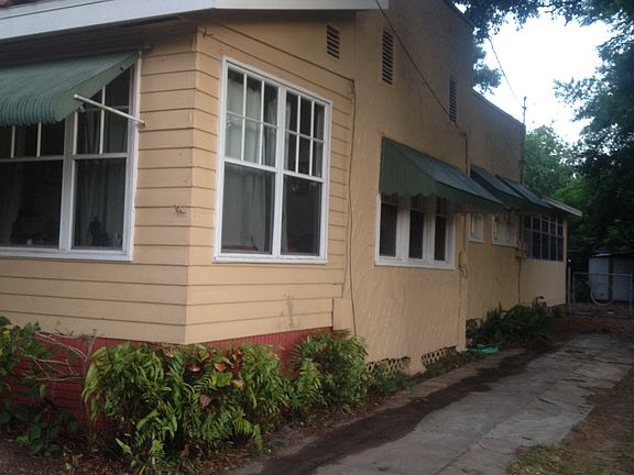 2nd image of 1018 Lexington St
