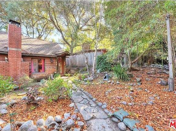 2nd image of 608 Fernwood Pacific Dr