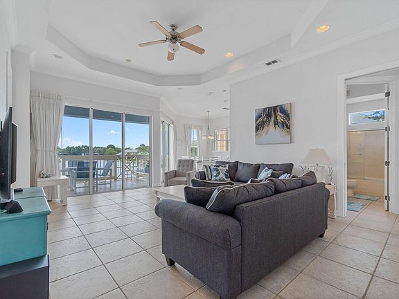 2nd image of 2215 Crystal Cove Ln