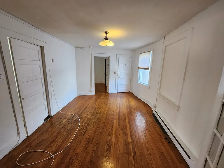 23 Francis St #4 — Photo 4