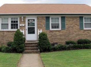 212 Fairfax Ave, Colonial Heights, VA 23834