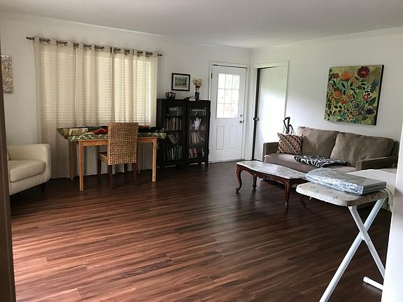 3rd image of 5904 Burnhill Dr