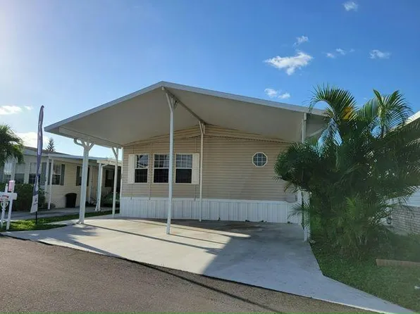 44 S Four Seasons Rd #44, Palm Beach Gardens, FL 33410