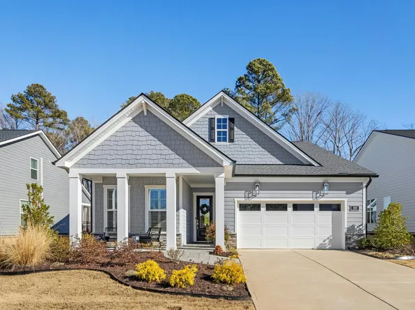 109 Wallington Ct, Holly Springs, NC 27540