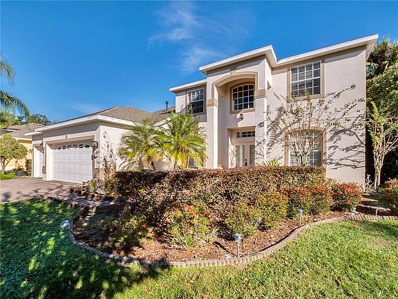 2nd image of 114 Oak Haven Cir
