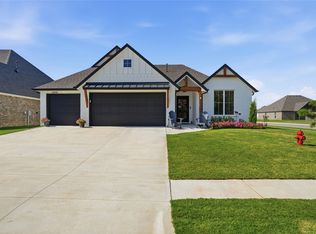 22999 E 107th St, Broken Arrow, OK 74014