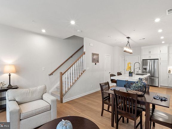 5th image of 1740 McKenna Point Dr Unit 1603