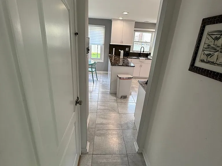 1613 Mayflower Ln — Photo 40