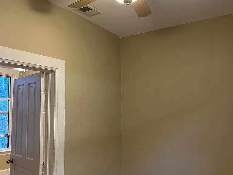 862 N Hermitage Ave #1R — Photo 11