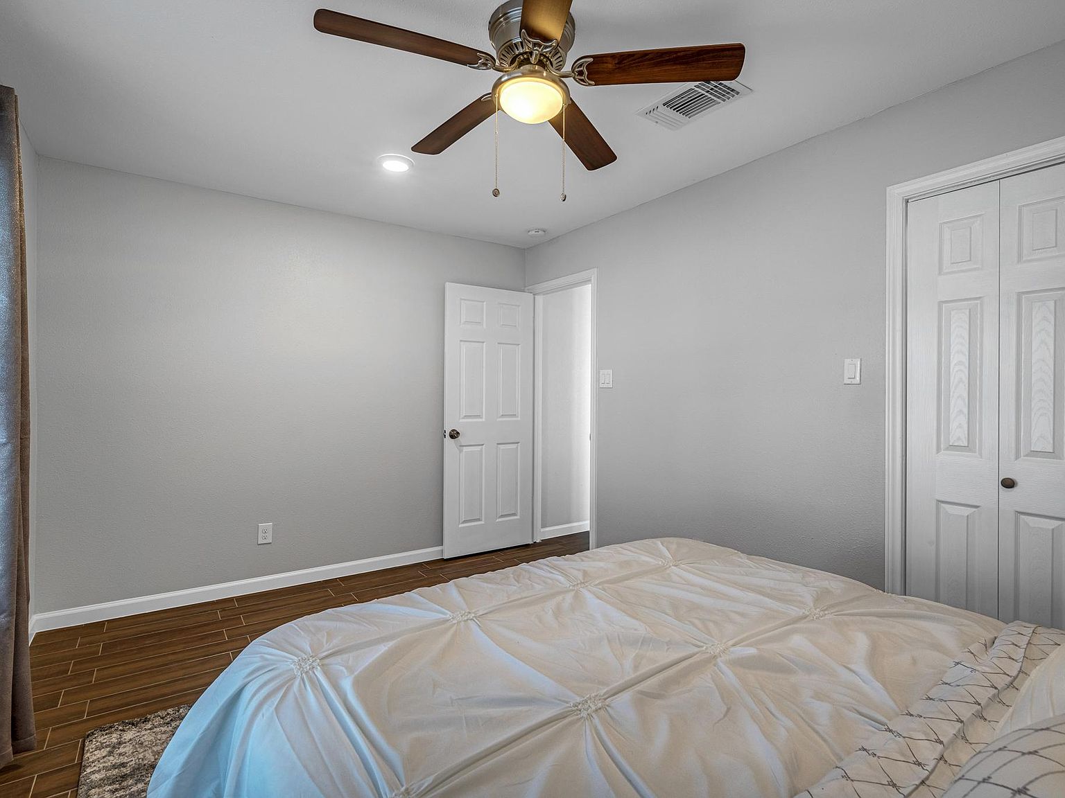 San Antonio, TX 78251