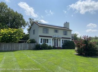 72 Bridgewaters Dr, Oceanport, NJ 07757