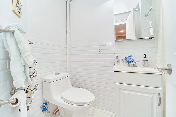 Rented by Living New York | media 22