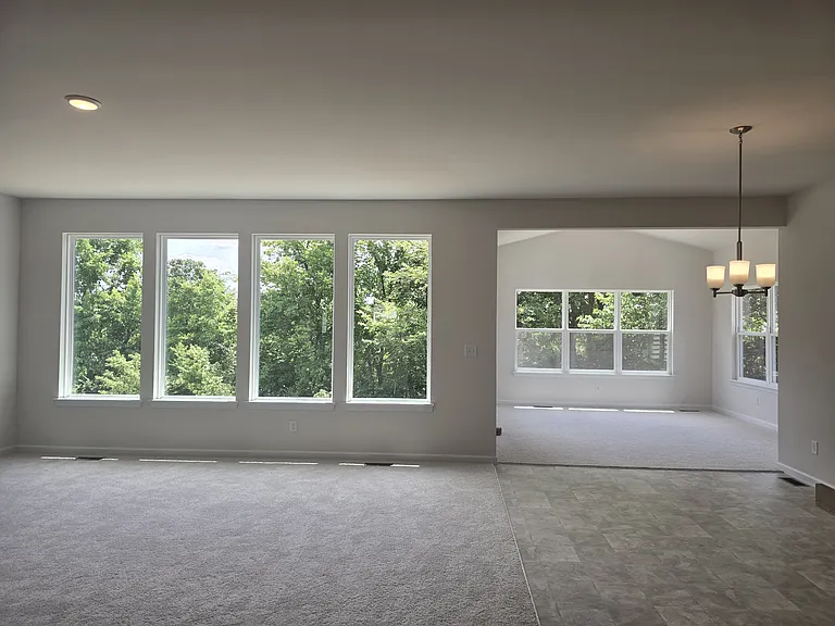 140 Sterling Dr — Photo 10
