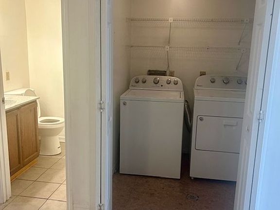 5th image of 220-228 N Taylor St #220