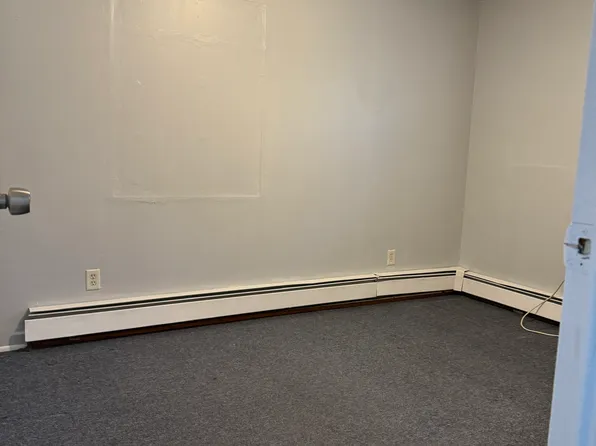 1305 Eisenhower St, Lakewood, NJ 08701