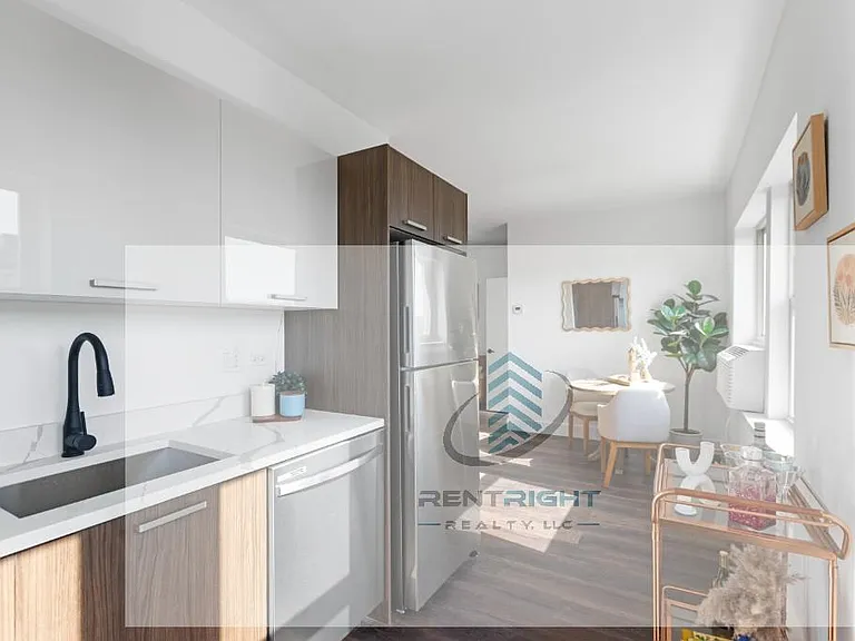 1553-55 W Hollywood Ave #1555-312 — Photo 17